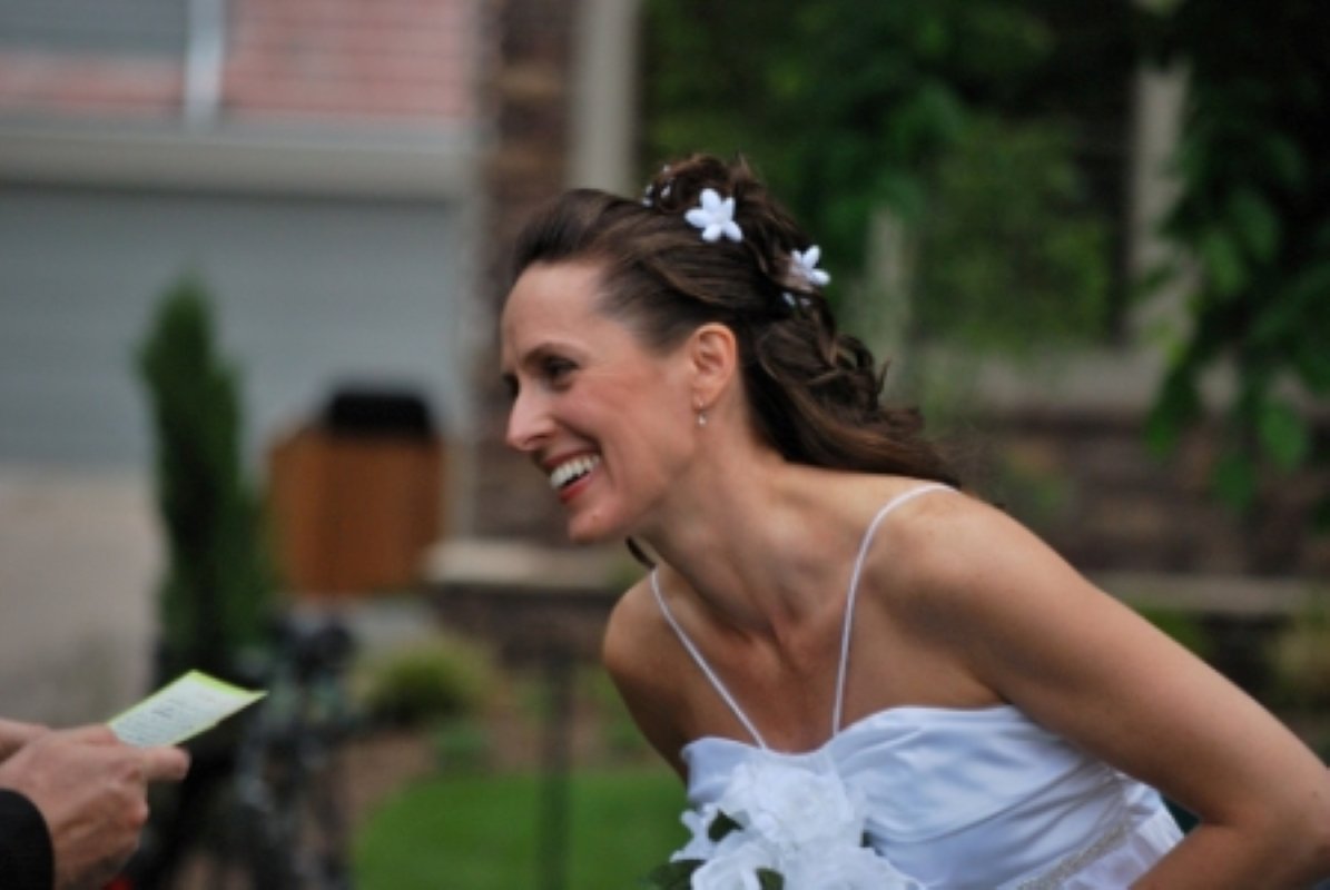 800 lean left nell wedding